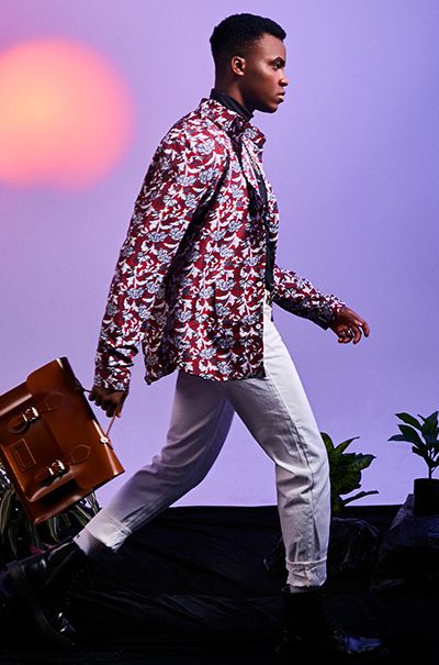 Prints are a favorite of all fashionistas who are passionate about new generation culture. And as long as you own a print dress, whether it's a swimsuit, a shirt, or even a dress, you can really feel the power that comes from your clothes.